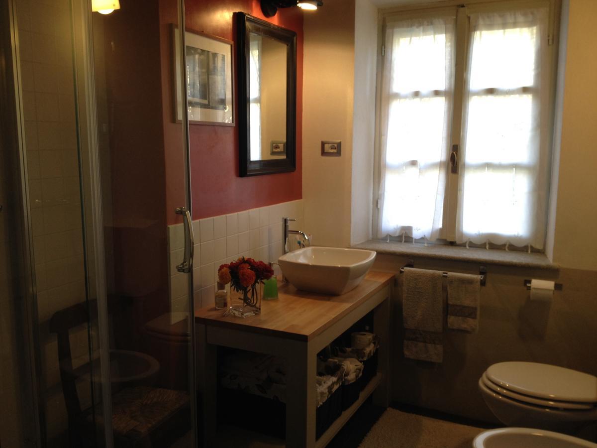 Sotto La Luna Bruna B&B Cocconato ภายนอก รูปภาพ