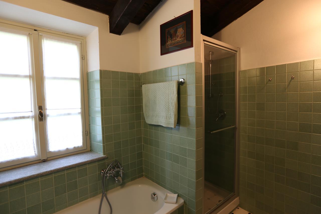 Sotto La Luna Bruna B&B Cocconato ภายนอก รูปภาพ