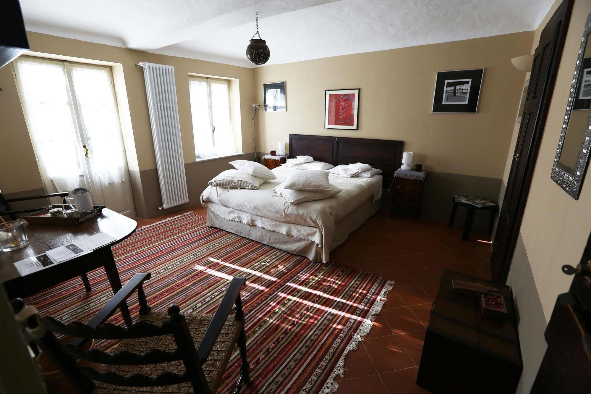 Sotto La Luna Bruna B&B Cocconato ภายนอก รูปภาพ