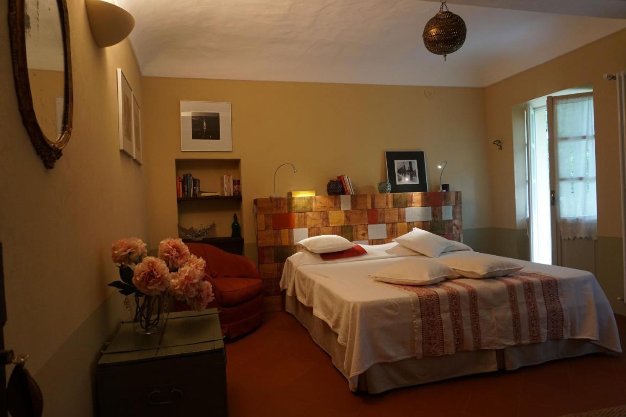Sotto La Luna Bruna B&B Cocconato ภายนอก รูปภาพ